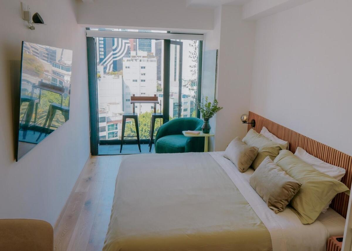 Loft -skyline View- Rooftop Pool, Gym, Bbq & *