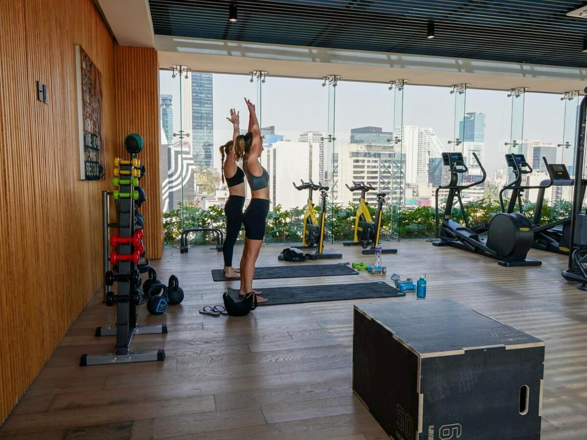Loft -skyline View- Rooftop Pool, Gym, Bbq & Apartment *